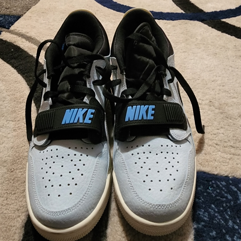 Mens Jordan Nike shoes